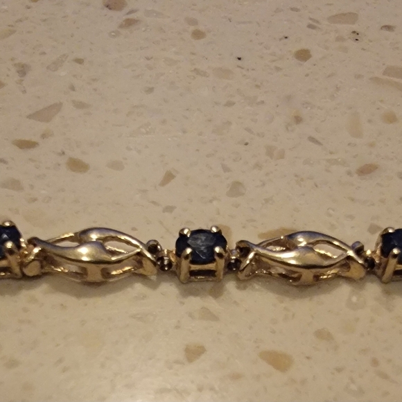 10kt Yellow Gold Blue Sapphire Stone Bracelet - Picture 9 of 12